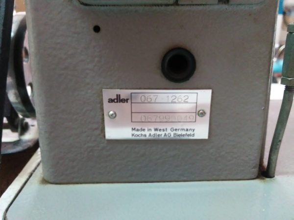 Máquina Adler 2 agujas desembragables - Imagen 2